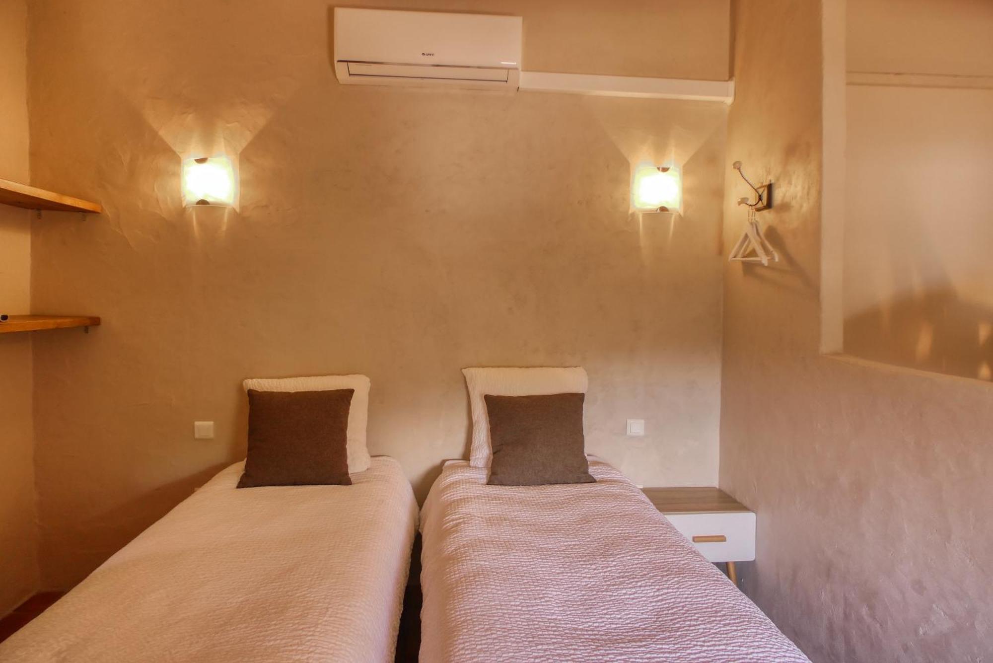 Le Hameau Fleur De Pierres , Chambre , Gite Et Table D'Hotes 莫尔斯 外观 照片