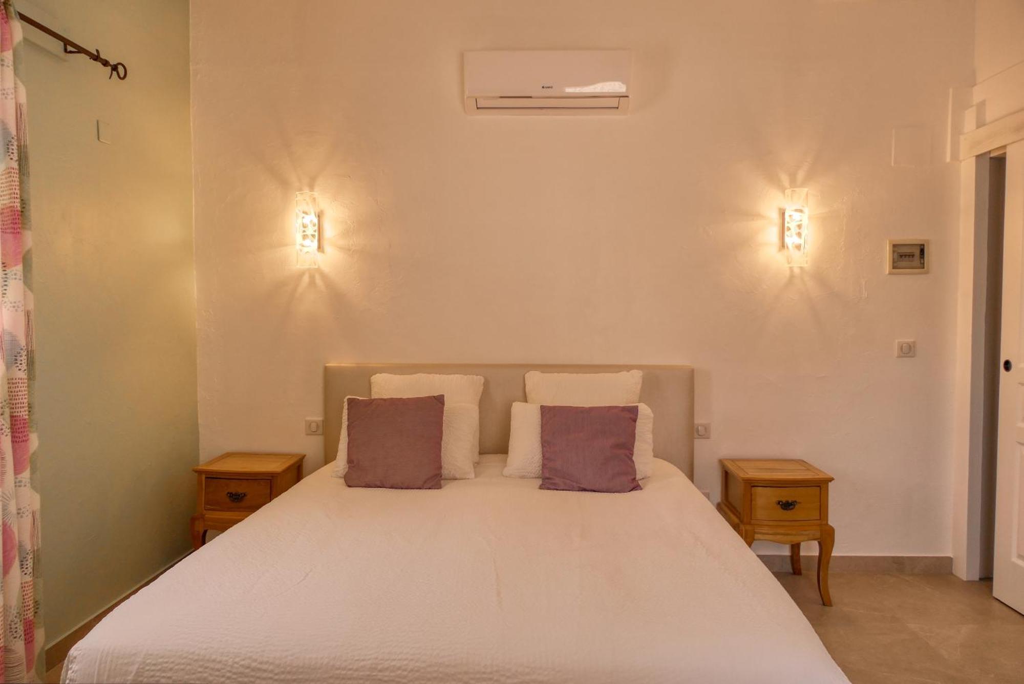 Le Hameau Fleur De Pierres , Chambre , Gite Et Table D'Hotes 莫尔斯 外观 照片
